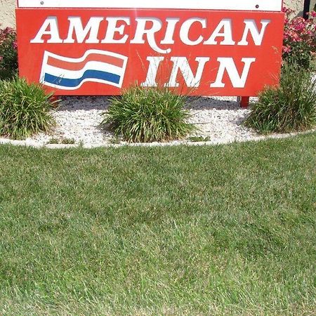 American Inn בלו ספרינגס מראה חיצוני תמונה